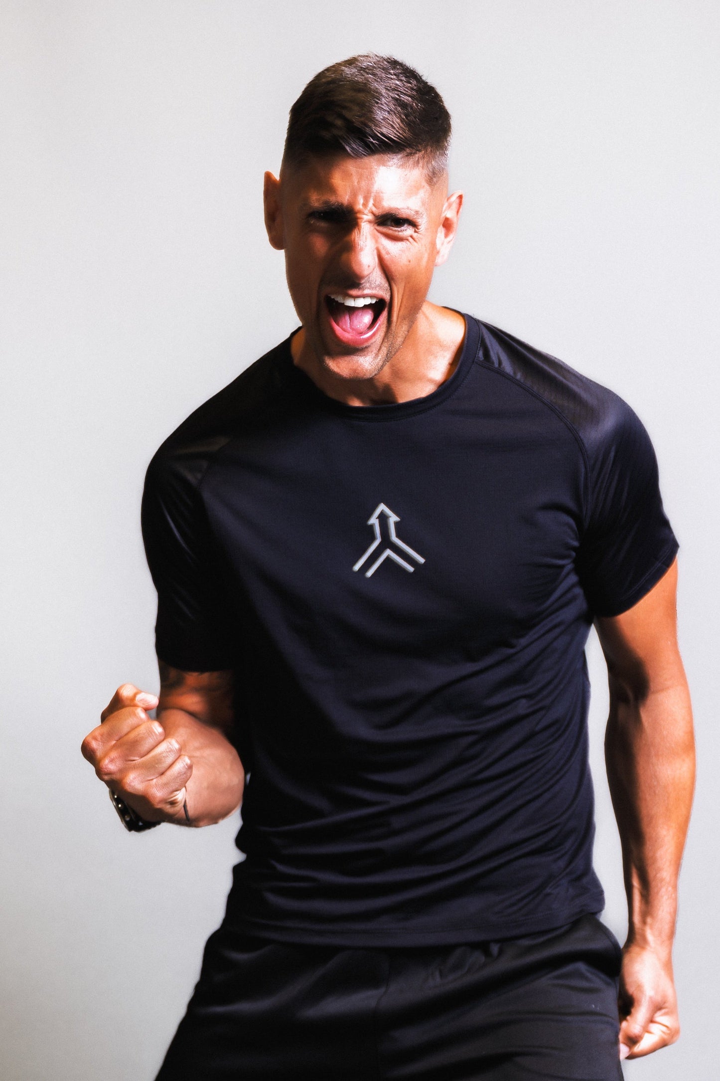 Fuzeoz Blackout Top