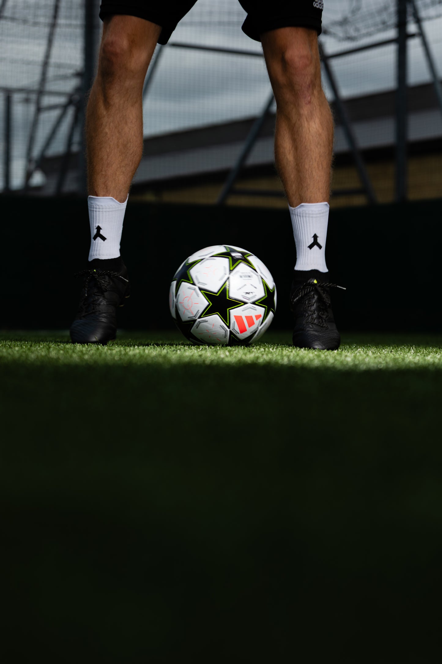 FUZEOZ white socks