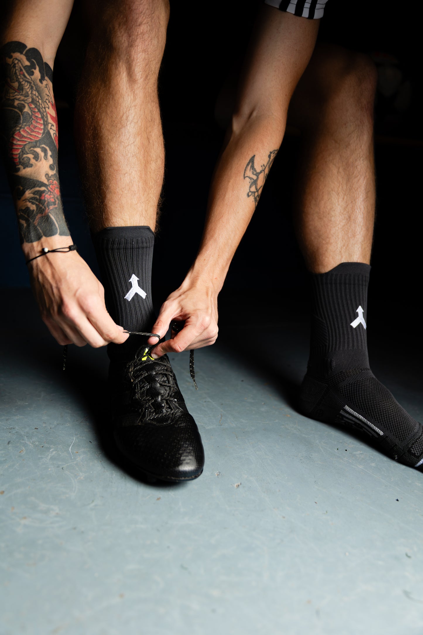FUZEOZ black socks