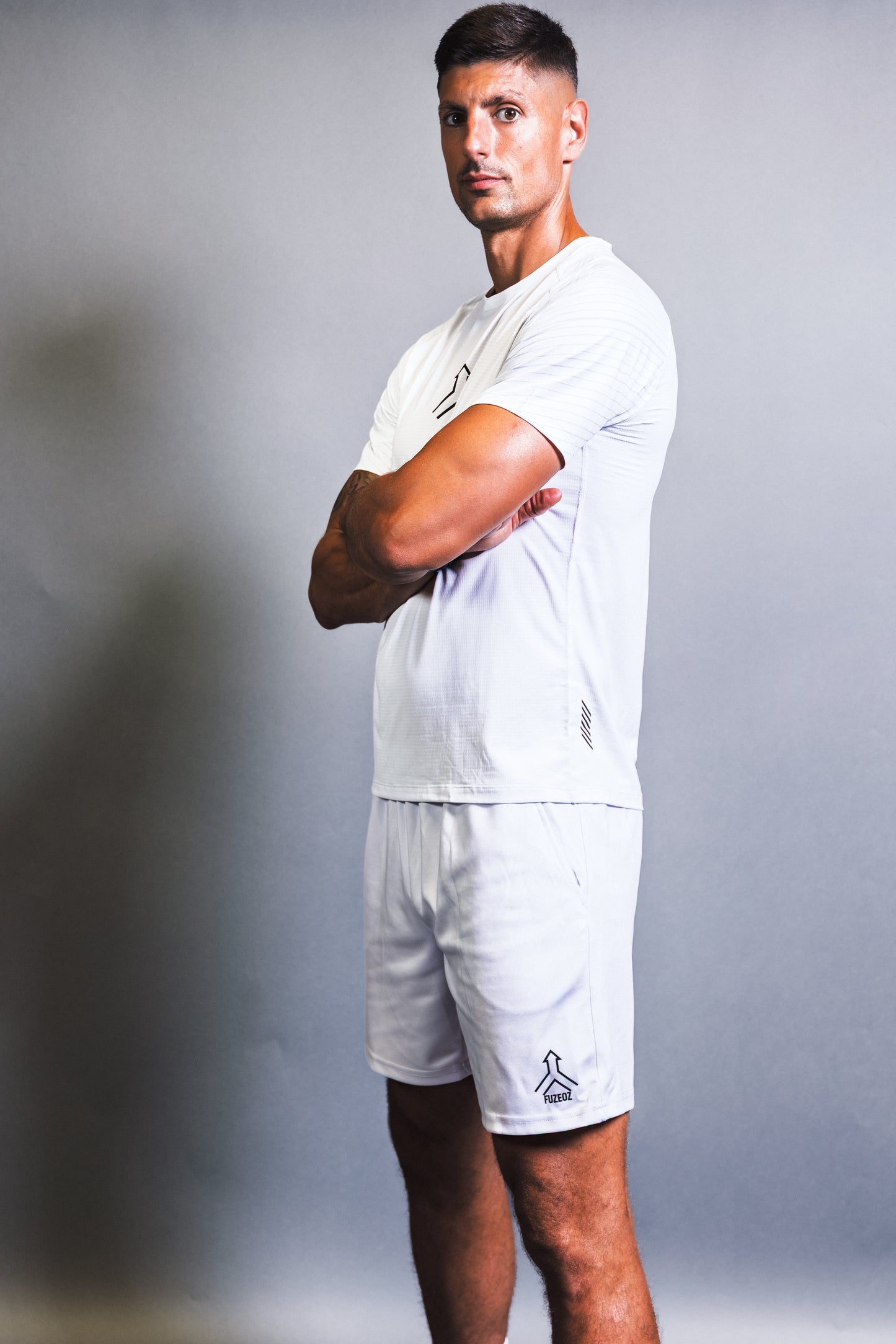 Fuzeoz Motion White shorts